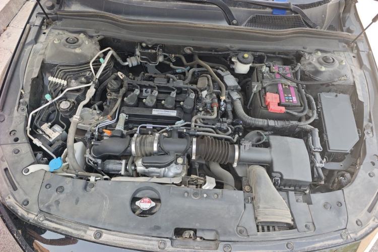 Used Honda Accord 2018 260TURBO Elite Edition China VI Engine Bay
