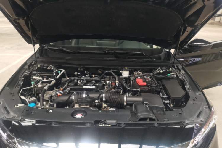 Used Honda Accord 2018 230TURBO Comfort Version National V Engine Bay