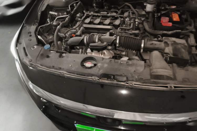 Used Honda Accord 2018 260TURBO Luxury Edition China V Emission Standard Engine Bay Right
