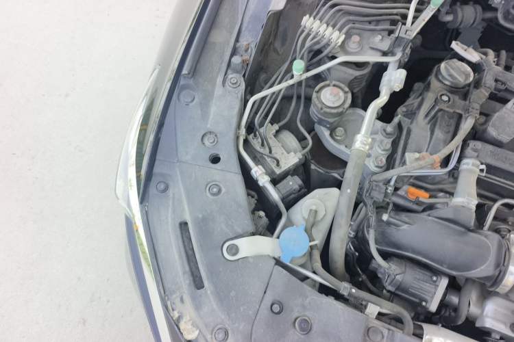 Used Honda Accord 2018 260TURBO Elite Edition China VI Engine Bay Right