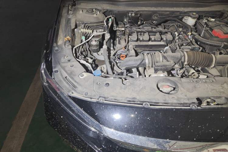 Used Honda Accord 2018 260TURBO Elite Edition China VI Engine Bay Right