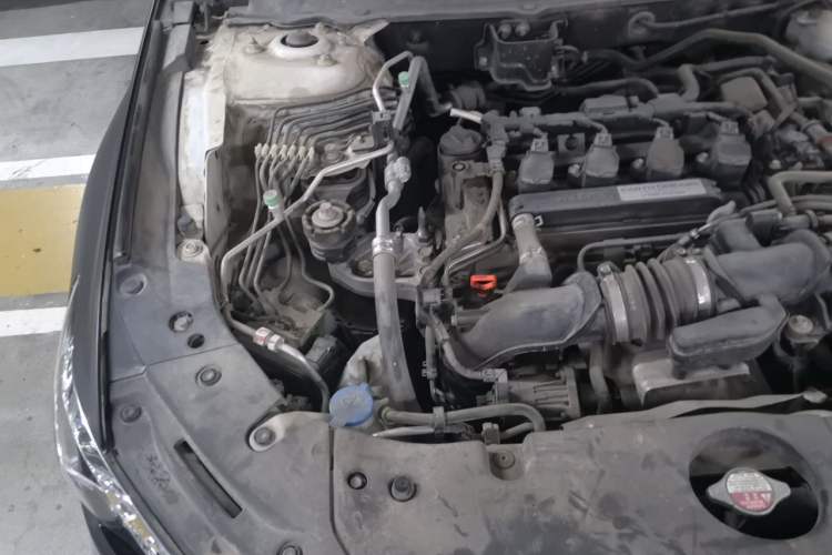 Used Honda Accord 2018 260TURBO Luxury Edition China VI Engine Bay Right