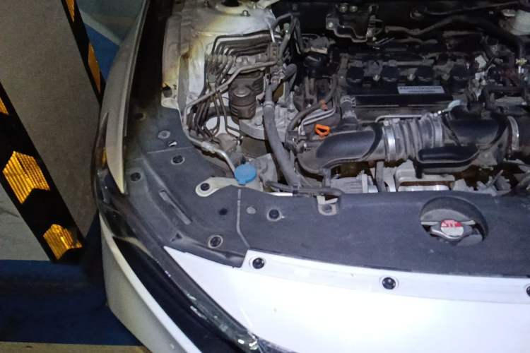 Used Honda Accord 2018 260TURBO Elite Edition China VI Engine Bay Right