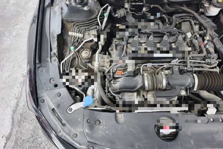 Used Honda Accord 2018 260TURBO Elite Edition China VI Engine Bay Right