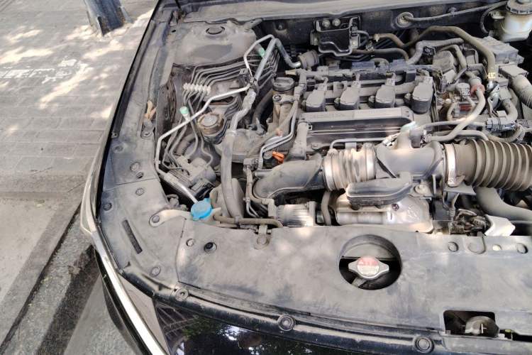 Used Honda Accord 2018 260TURBO Elite Edition China V Engine Bay Right