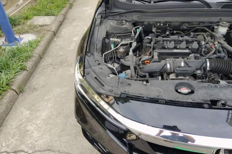 Used Honda Accord 2018 260TURBO Elite Edition China V Engine Bay Right