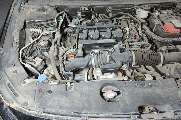 Used Honda Accord 2018 260TURBO Elite Edition China VI Engine Bay Right