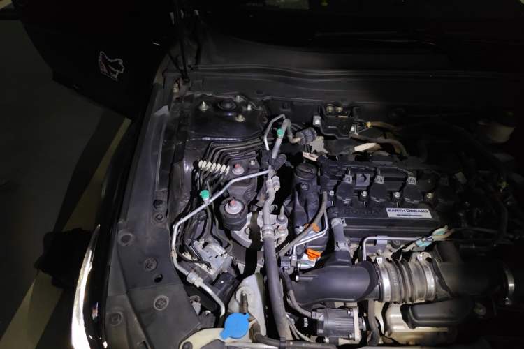 Used Honda Accord 2018 230TURBO Comfort Version National V Engine Bay Right