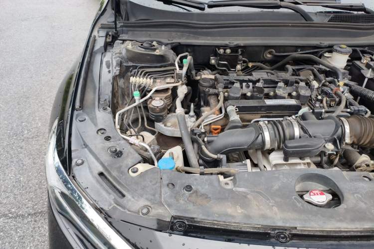 Used Honda Accord 2018 260TURBO Luxury Edition China V Emission Standard Engine Bay Right