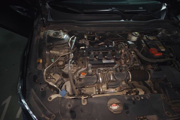Used Honda Accord 2018 230TURBO Comfort Version National V Engine Bay Right