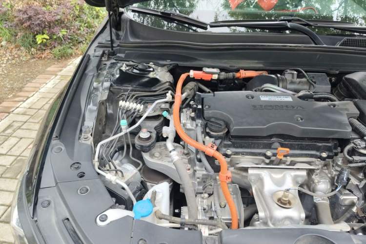 Used Honda Accord 2018 Rui Hybrid 2.0L Rui Ling Edition China VI Engine Bay Right