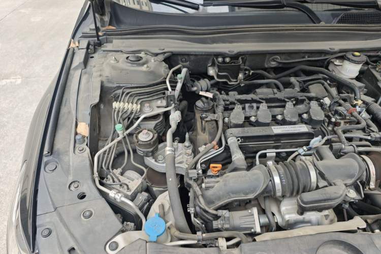 Used Honda Accord 2018 260TURBO Elite Edition China VI Engine Bay Right