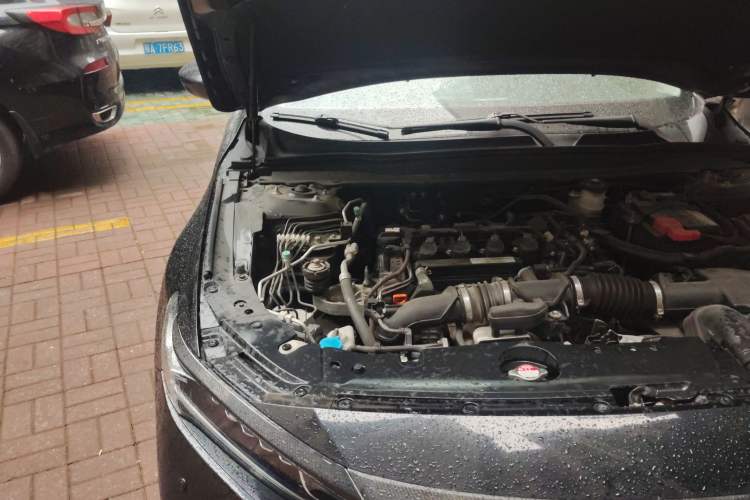 Used Honda Accord 2018 260TURBO Elite Edition China V Engine Bay Right