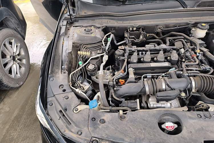 Used Honda Accord 2018 260TURBO Elite Edition China VI Engine Bay Right