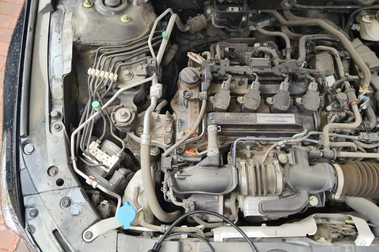 Used Honda Accord 2018 260TURBO Elite Edition China VI Engine Bay Right