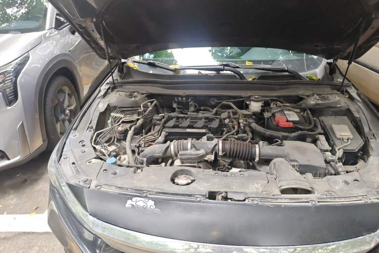 Used Honda Accord 2018 260TURBO Elite Edition China V Engine Bay Right