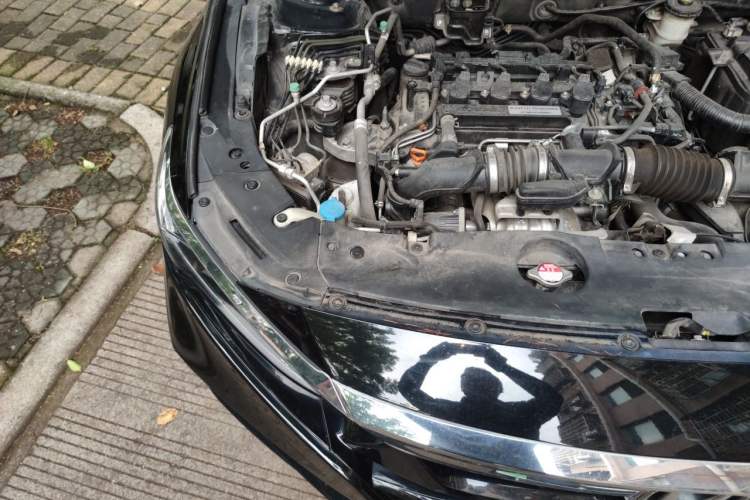 Used Honda Accord 2018 260TURBO Elite Edition China V Engine Bay Right