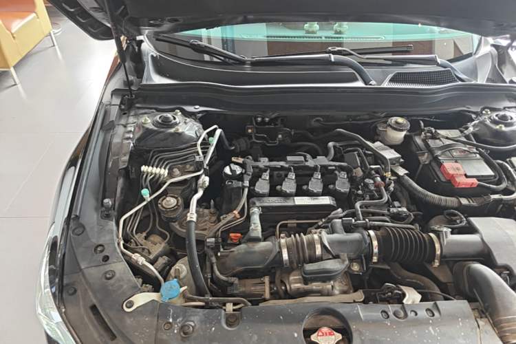 Used Honda Accord 2018 260TURBO Elite Edition China VI Engine Bay Right