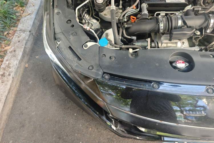 Used Honda Accord 2018 260TURBO Elite Edition China V Engine Bay Right
