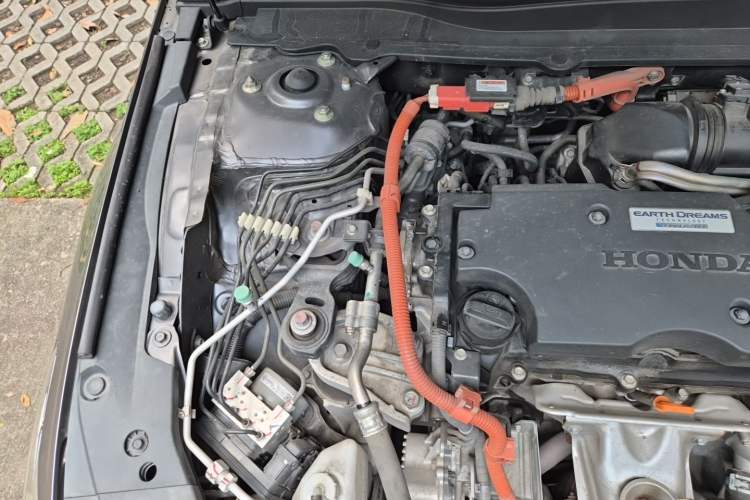Used Honda Accord 2018 Rui Hybrid 2.0L Rui Ling Edition China VI Engine Bay Right