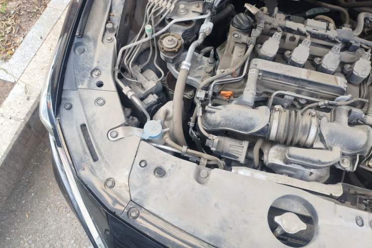 Used Honda Accord 2018 260TURBO Elite Edition China VI Engine Bay Right