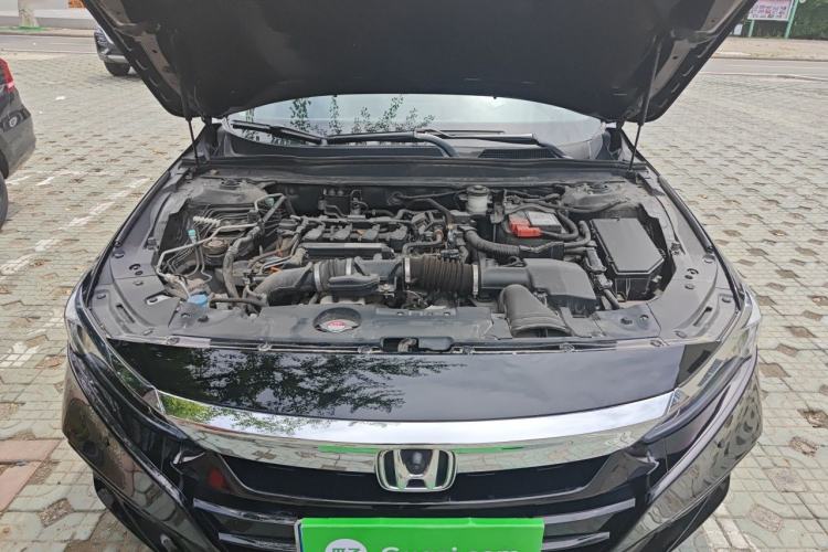 Used Honda Accord 2018 260TURBO Elite Edition China VI Engine Bay