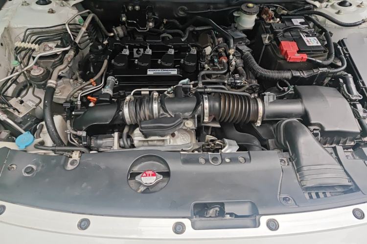Used Honda Accord 2018 260TURBO Elite Edition China VI Engine Bay