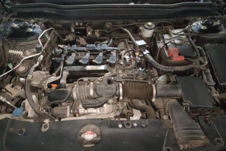 Used Honda Accord 2018 260TURBO Elite Edition China VI Engine Bay
