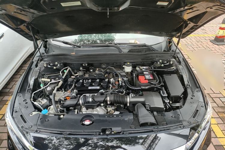 Used Honda Accord 2018 260TURBO Elite Edition China V Engine Bay