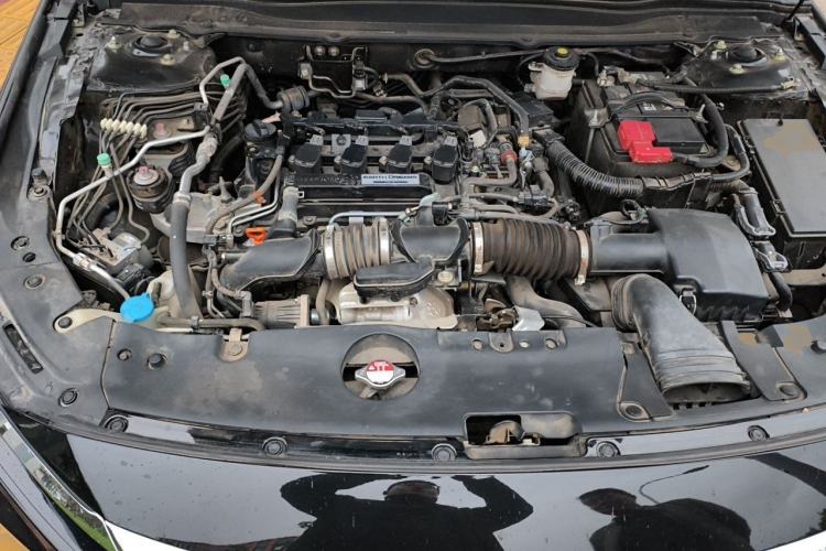 Used Honda Accord 2018 260TURBO Elite Edition China VI Engine Bay