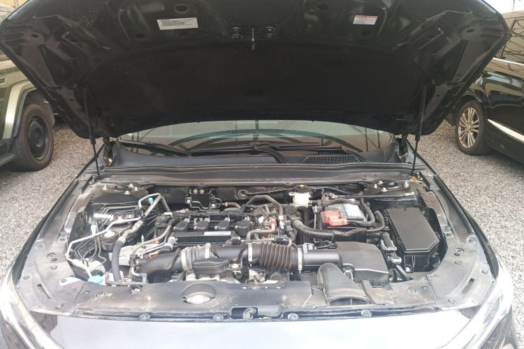 Used Honda Accord 2018 260TURBO Elite Edition China VI Engine Bay