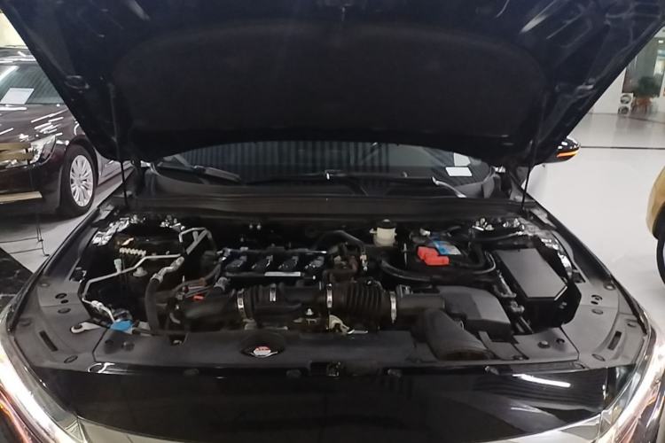 Used Honda Accord 2018 260TURBO Luxury Edition China VI Engine Bay