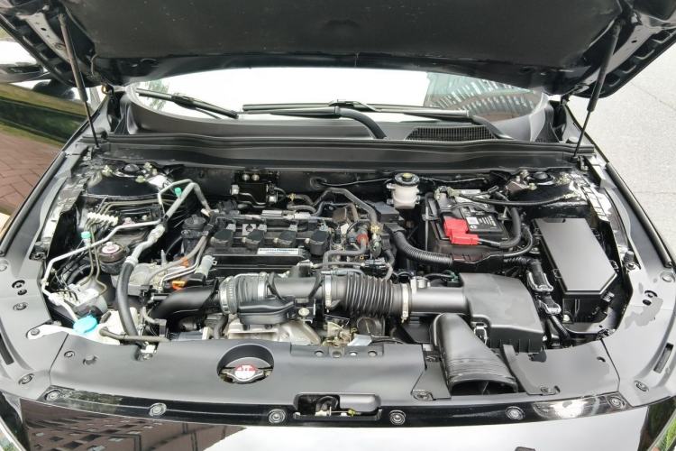 Used Honda Accord 2018 260TURBO Elite Edition China V Engine Bay