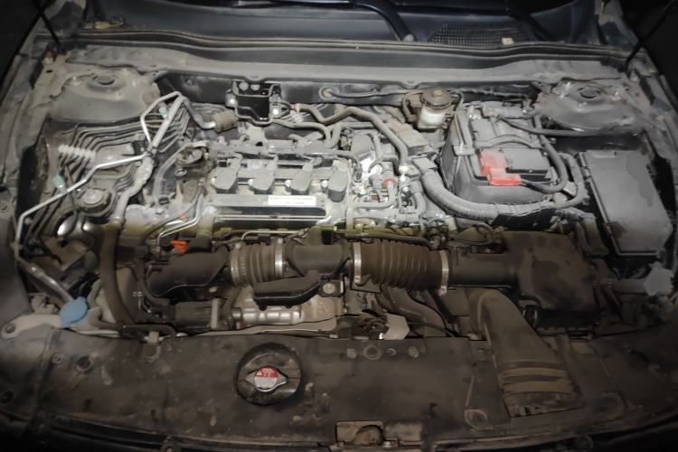Used Honda Accord 2018 260TURBO Elite Edition China VI Engine Bay