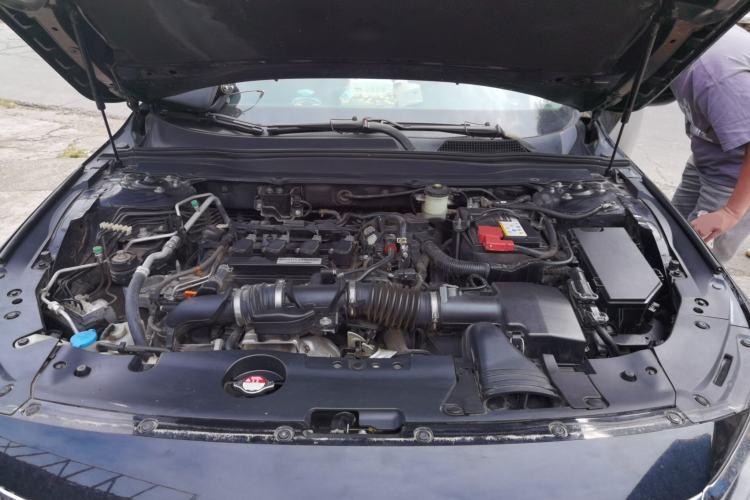Used Honda Accord 2018 260TURBO Luxury Edition China V Emission Standard Engine Bay