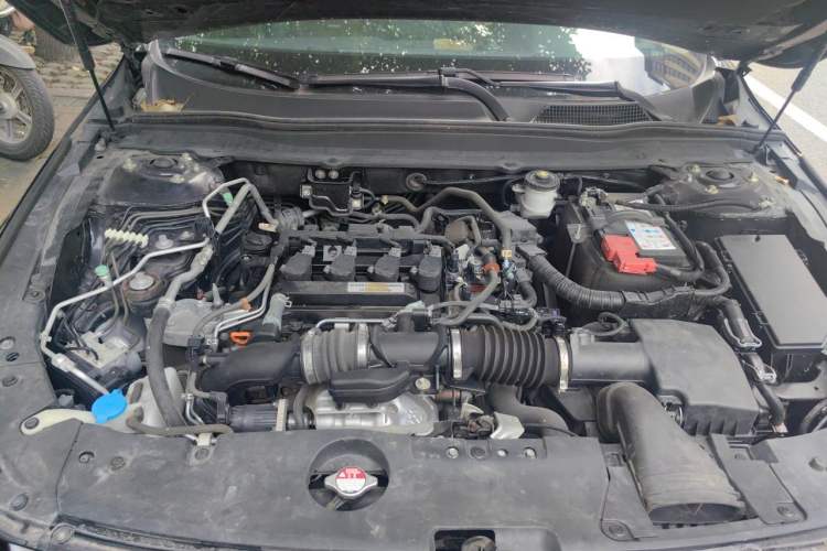 Used Honda Accord 2018 260TURBO Elite Edition China V Engine Bay