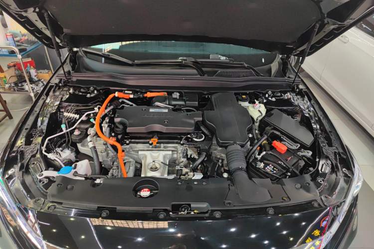 Used Honda Accord 2018 Rui·Hybrid 2.0L Rui Zhi Edition China VI Engine Bay