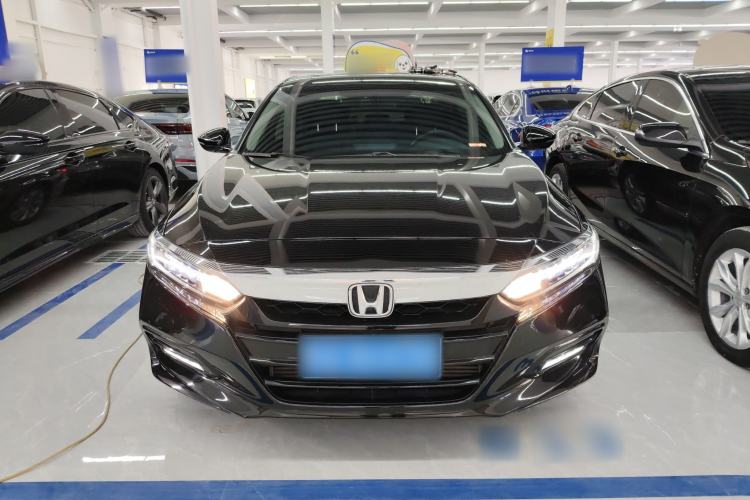 Used Honda Accord 2018 260TURBO Elite Edition China VI Exterior 1