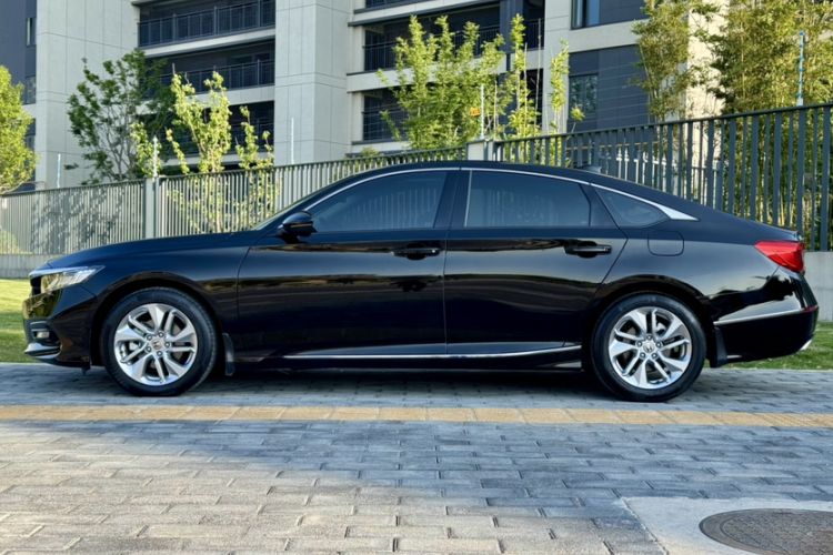 Used Honda Accord 2018 260TURBO Luxury Edition China VI Exterior 1