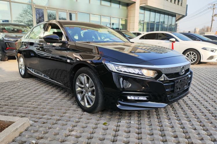 Used Honda Accord 2018 230TURBO Comfort Edition China VI Emission Standard Exterior 2