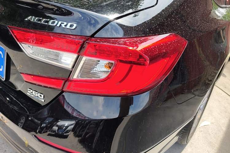 Used Honda Accord 2018 260TURBO Elite Edition China V Exterior 3