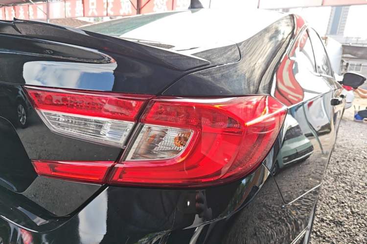 Used Honda Accord 2018 260TURBO Elite Edition China VI Exterior 3