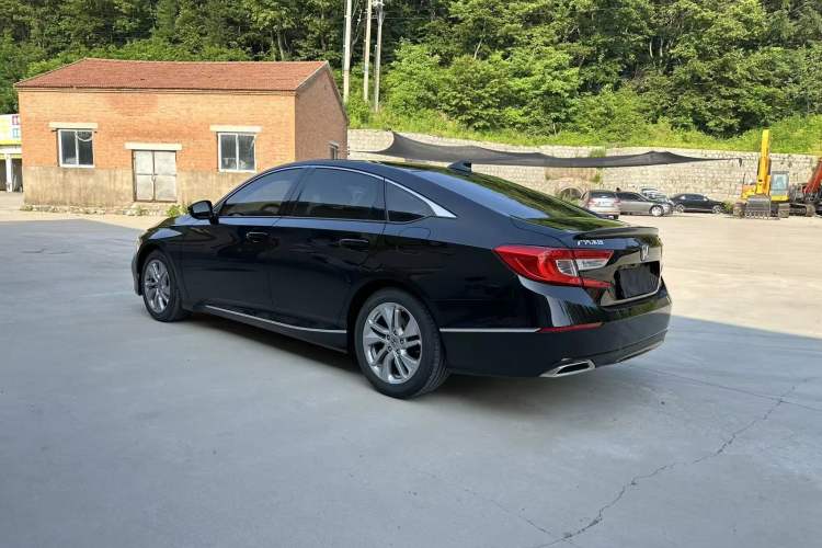 Used Honda Accord 2018 260TURBO Elite Edition China VI Exterior 3