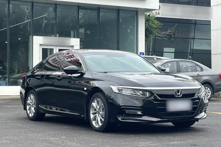 Used Honda Accord 2018 230TURBO Comfort Version National V Exterior 4