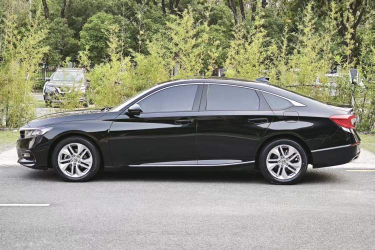 Used Honda Accord 2018 260TURBO Elite Edition China VI Exterior 4