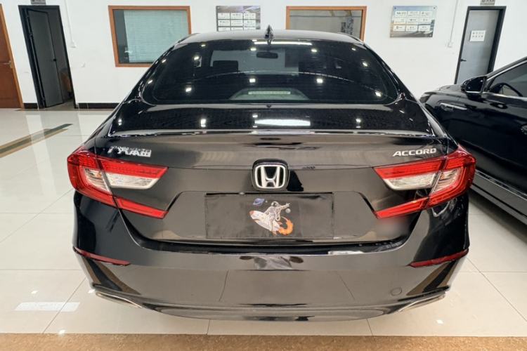 Used Honda Accord 2018 260TURBO Elite Edition China V Exterior 4