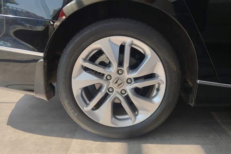 Used Honda Accord 2018 260TURBO Elite Edition China VI Exterior 5