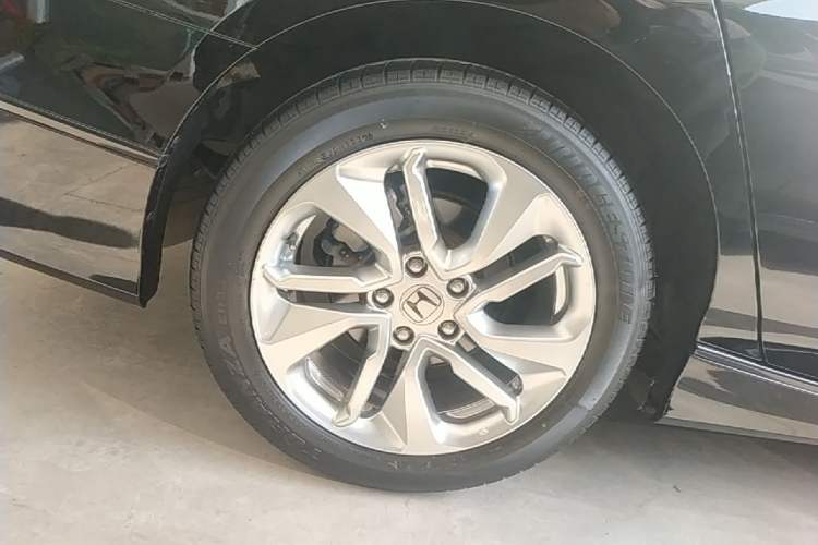 Used Honda Accord 2018 230TURBO Comfort Edition China VI Emission Standard Exterior 5
