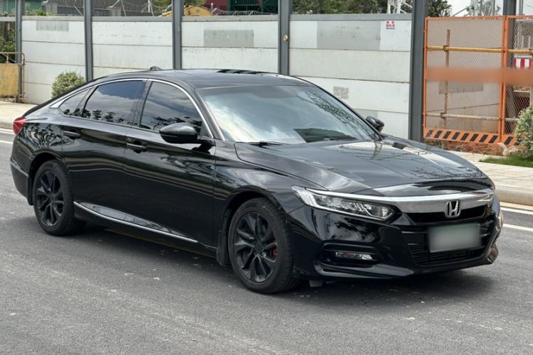 Used Honda Accord 2018 260TURBO Elite Edition China VI Exterior 5