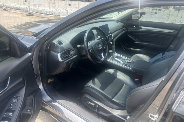 Used Honda Accord 2018 260TURBO Luxury Edition China VI Exterior 5